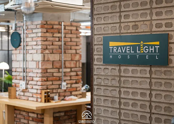 カプセルホテル Travel Light Capsule